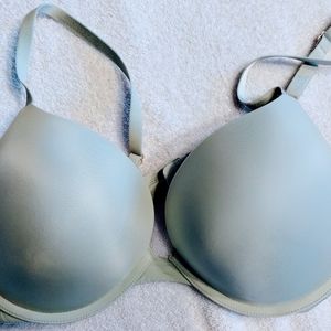 Victoria Secret 38C Push Up
